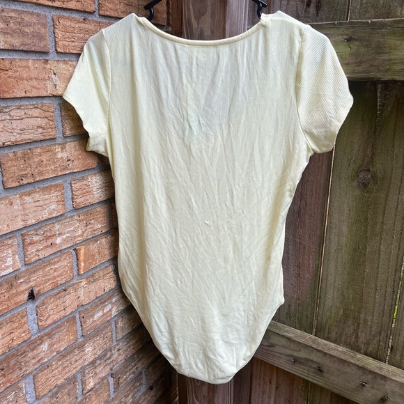 Kaileigh Soft Yellow Scoop Neck Bodysuit - Picture 3 of 4